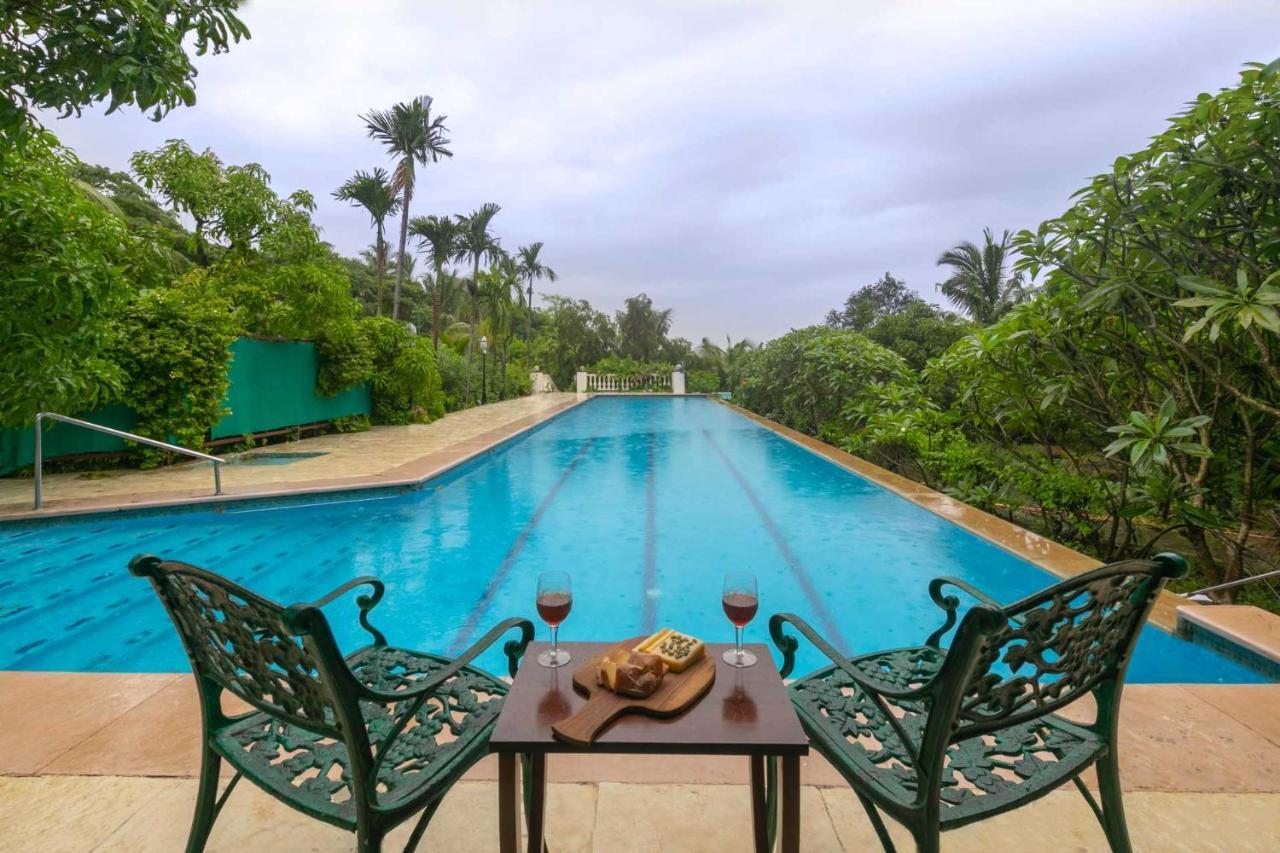 Stayvista'S Casa Palmera - Pet-Friendly Villa With Pool, Garden With Gazebo, And Indoor & Outdoor Games Alībāg Exterior photo