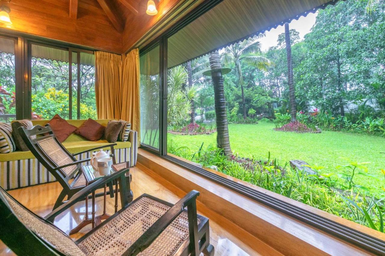 Stayvista'S Casa Palmera - Pet-Friendly Villa With Pool, Garden With Gazebo, And Indoor & Outdoor Games Alībāg Exterior photo