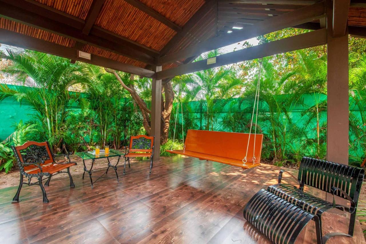 Stayvista'S Casa Palmera - Pet-Friendly Villa With Pool, Garden With Gazebo, And Indoor & Outdoor Games Alībāg Exterior photo