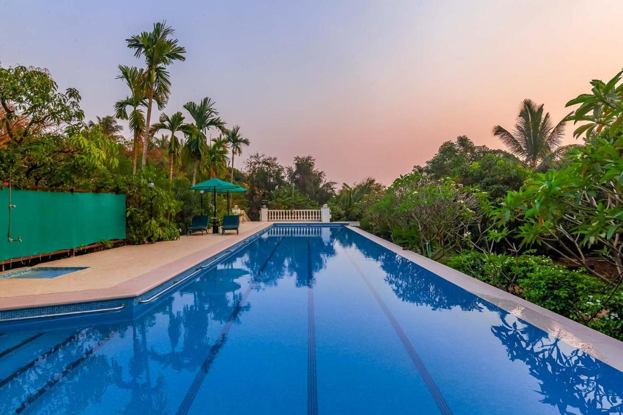 Stayvista'S Casa Palmera - Pet-Friendly Villa With Pool, Garden With Gazebo, And Indoor & Outdoor Games Alībāg Exterior photo